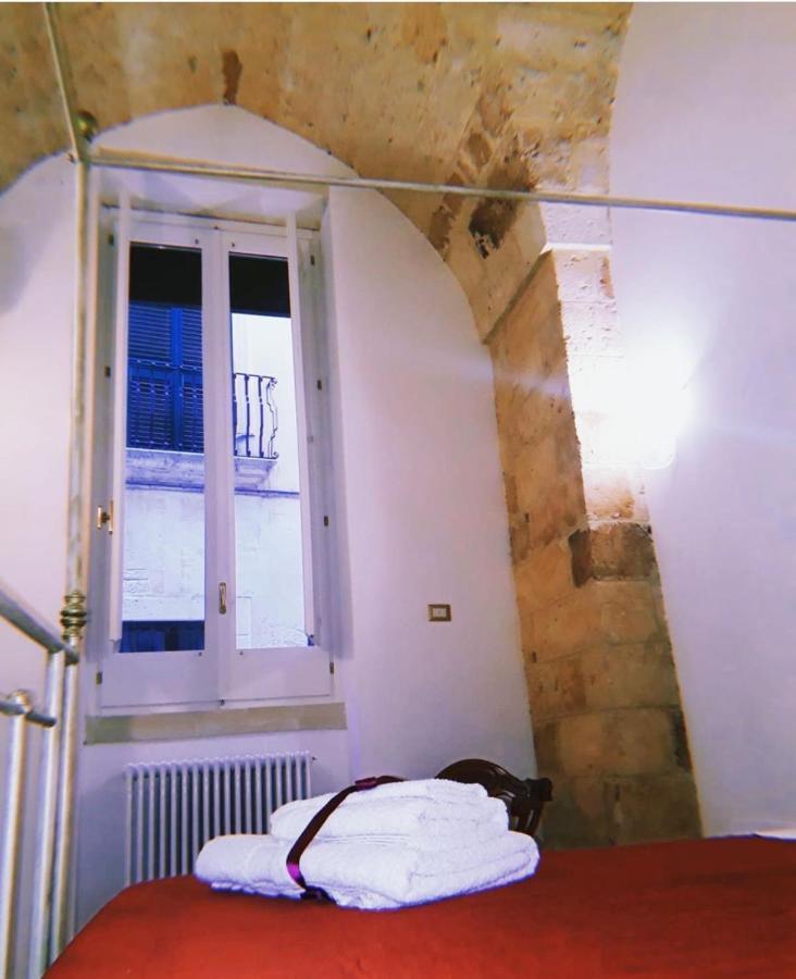 레체 Lo Scrigno Barocco B&B 외부 사진
