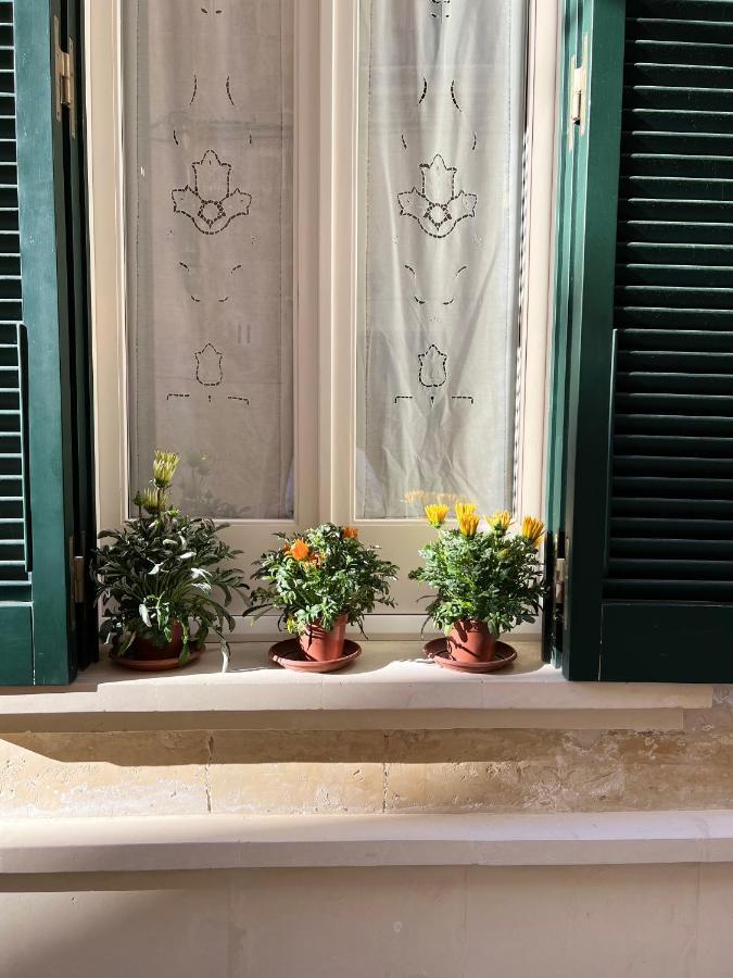 레체 Lo Scrigno Barocco B&B 외부 사진